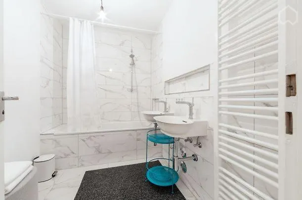 בית נופש ארונה Precioso Apartamento!